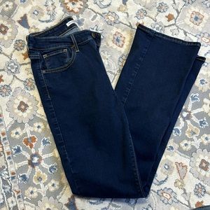 Levi’s - 725 High Rise Bootcut Jeans